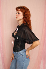 ❤️ 70s Flirty Ruffle Cape