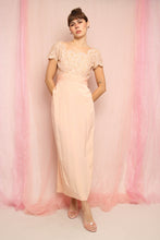 ❤️ 50s Pink Scalloped Lace Dress