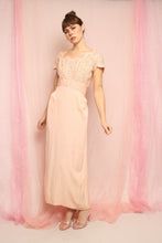 ❤️ 50s Pink Scalloped Lace Dress