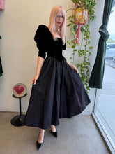 80s Gunne Sax By Jessica McClintock Black Velvet & Taffeta Dress