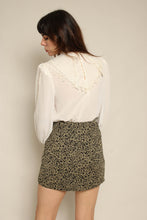 Y2K Banana Republic Taupe Floral Mini Skort