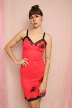 ❤️ 70s Floral Appliqué Slip Dress