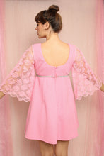 ❤️ 70s Lace Bell Sleeve Dress