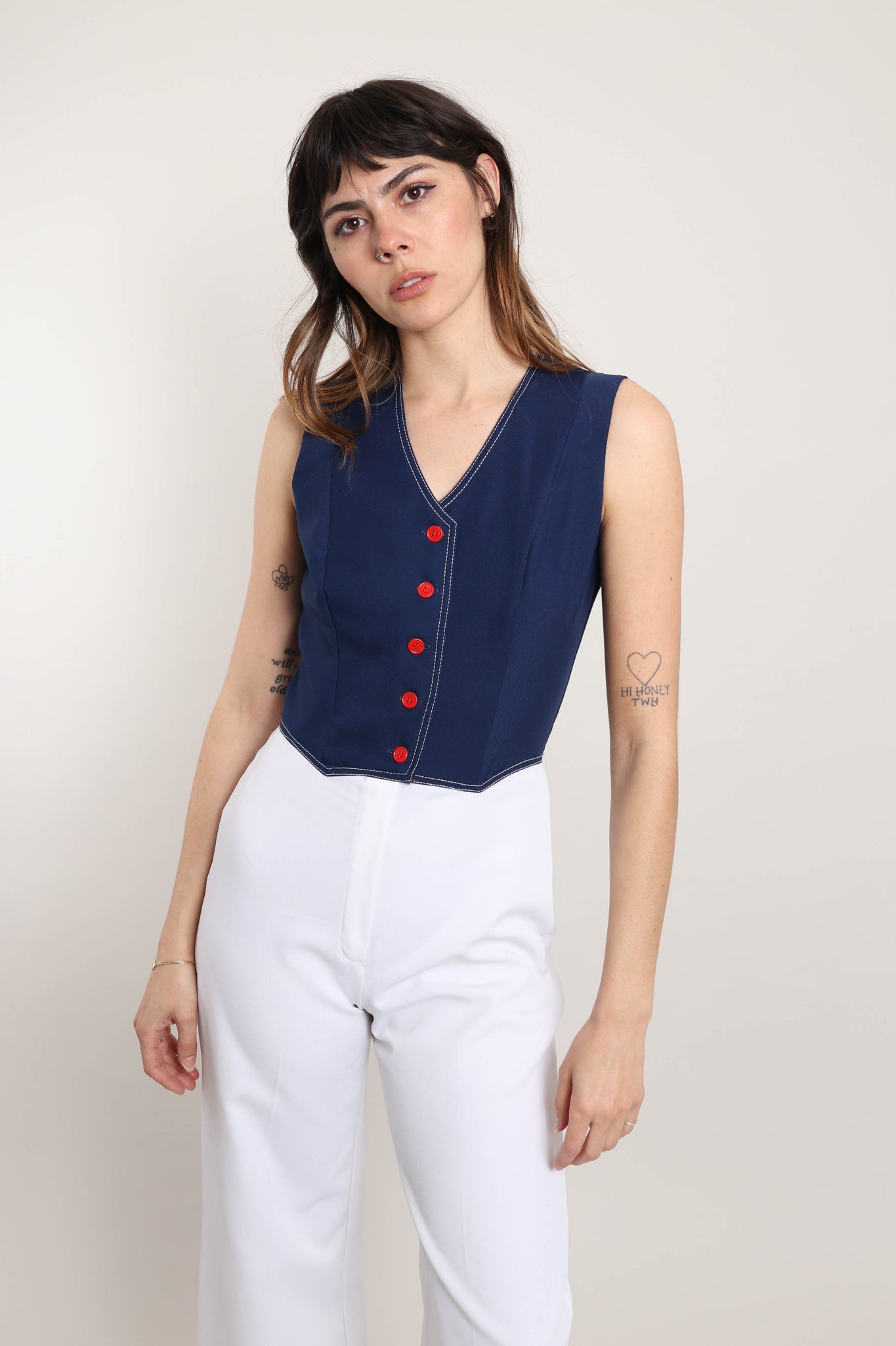 70s bell bottom v neck jumpsuit - any leads? : r/sewing